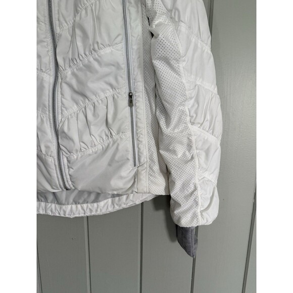 Lululemon Outward Bound Jacket 8 Ruched Puffer Wish Blue Zip Perforated - Picture 3 of 6